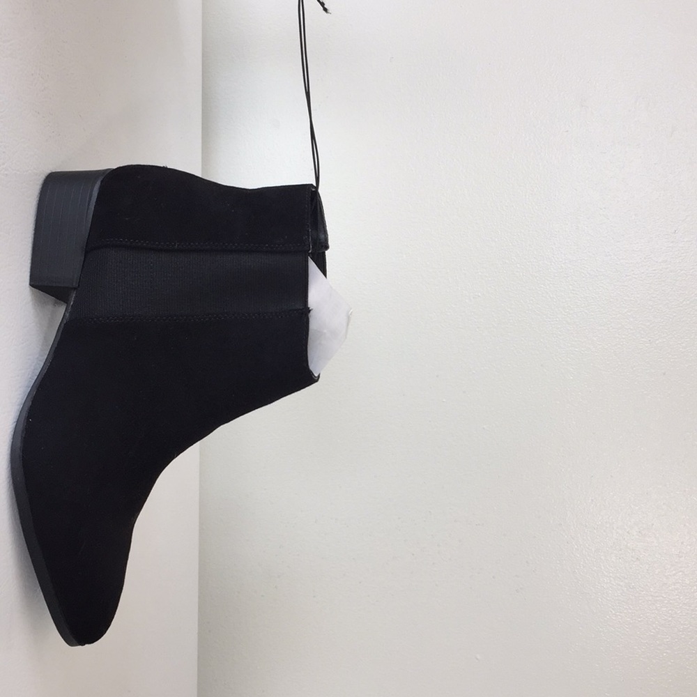 Chelsea boots